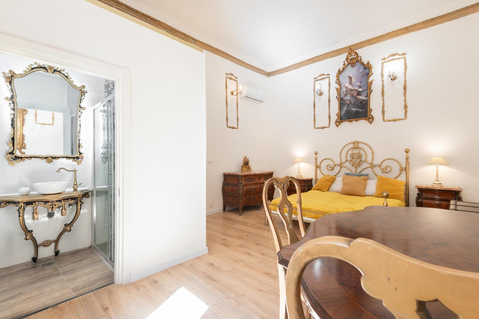 Historic Suite Next To The Castle Барі Екстер'єр фото